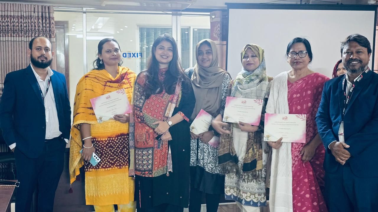 Joyee Women entrepreneur Training in Khulna 10